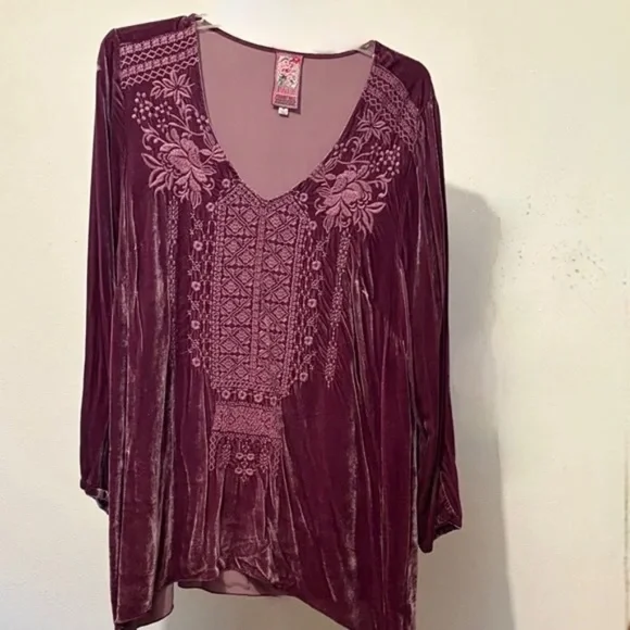 Stunning JOHNNY WAS purple embroidered Velvet Tunic Top 1X - Picture 6 of 6